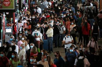 Informe Epidemiológico: Estas son las comunas con más casos activos en Chile