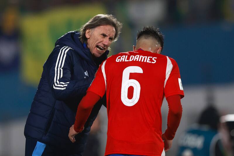 Entra uno de la U y sale otro de Colo Colo: los cambios que prepara Gareca para enfrentar a Colombia. Foto: Aton.