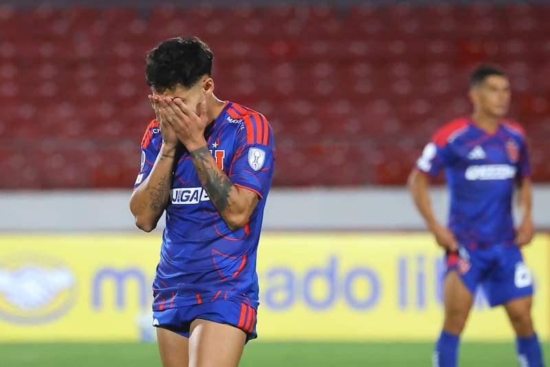 “Es un paquete de virutilla”: el jugador de la U que se llevó todas las críticas tras el empate con La Serena. Foto: Aton.