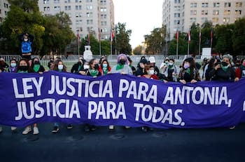 Día de la Mujer: ¿Qué significan los colores que se usan en las marchas del 8M?