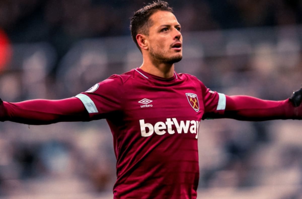 El West Ham celebró los 2 años de la llegada de Javier "Chicharito" Hernández