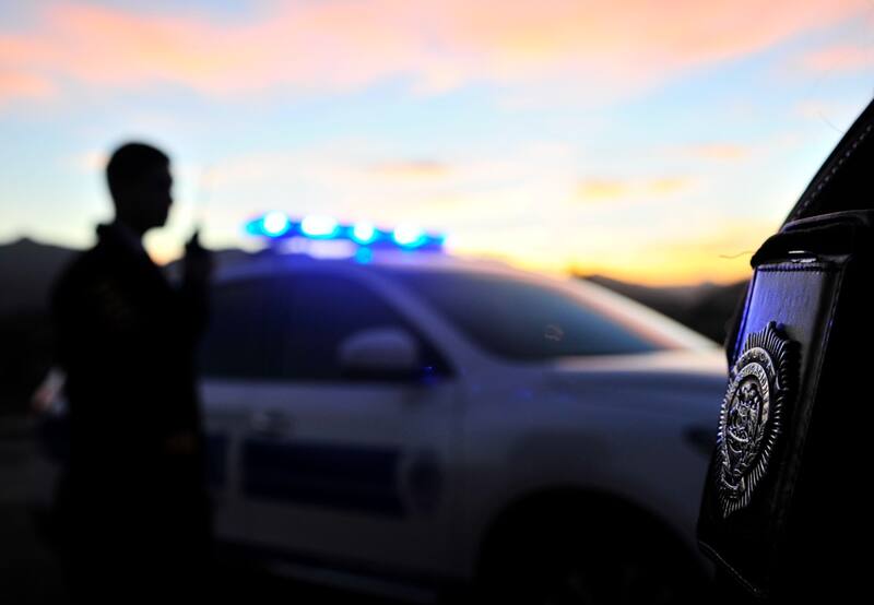 Por el momento se descarta que el motivo del ataque haya sido el robo del vehículo de la familia.