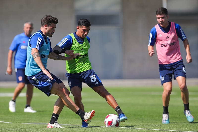 Entrenamiento de la U en pretemporada.