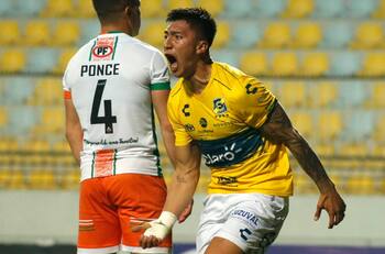 No es Colo Colo: Everton negocia con otro equipo del Campeonato Nacional por Sebastián Pereira