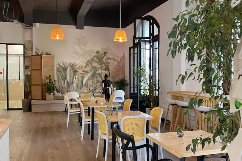 Está a pocos minutos de Plaza de Armas.
Créditos: Google Maps.