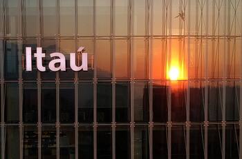 Banco Itaú busca trabajadores: ¿Cuáles son los puestos y dónde postular?