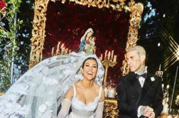 Con original vestido y en un castillo: Kourtney Kardashian tuvo tercera boda con Travis Baker en Italia
