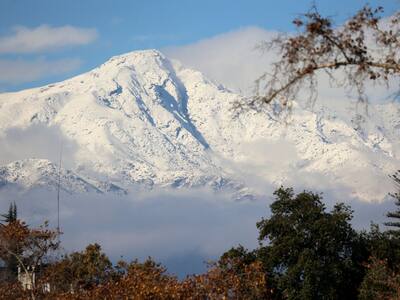 Meteoróloga Michelle Adam confirma nieve para estas comunas de la Región Metropolitana