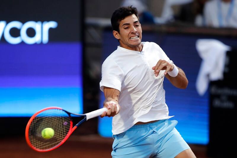 Cristian Garin fue uno de los tenistas que se quejó por el estado del Court Central del ATP de Santiago.
