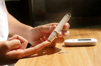 Alerta por aumento de casos de diabetes en Chile: “Recomendamos realizar controles de glicemia desde los 35 años, y antes si hay factores de riesgo claros”