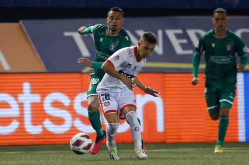 Roberto Cereceda enfrentando a Diego Buonanotte