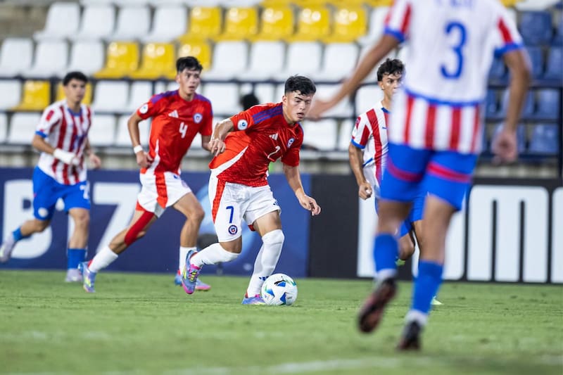 El defensor de Audax Italiano, en acción durante el Sudamericano Sub 17 de Colombia. Foto: Prensa Conmebol.