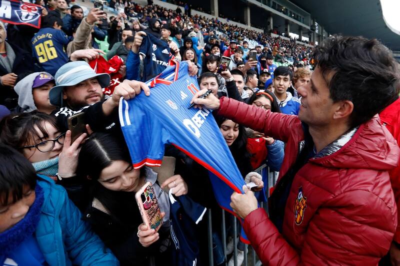 regresó a las canchas con 47 años para disputar Copa Chile. Foto: Aton.