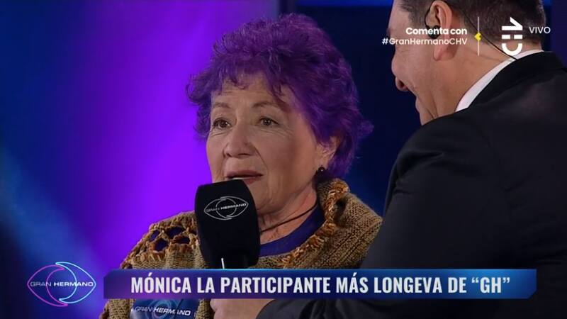 Mónica Ramos ingresando a "Gran Hermano" Chile.
