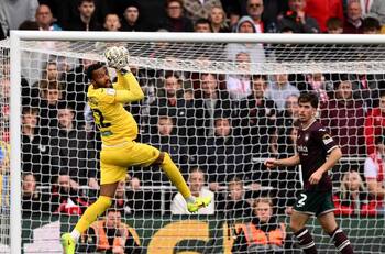 Sin triunfos, pero uno brilló: así le fue a los chilenos en el Boxing Day en Inglaterra