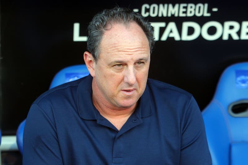 El entrenador de Bahía se mostró sumamente molesto tras la derrota ante O'Higgins. Foto: Agencia ATON.