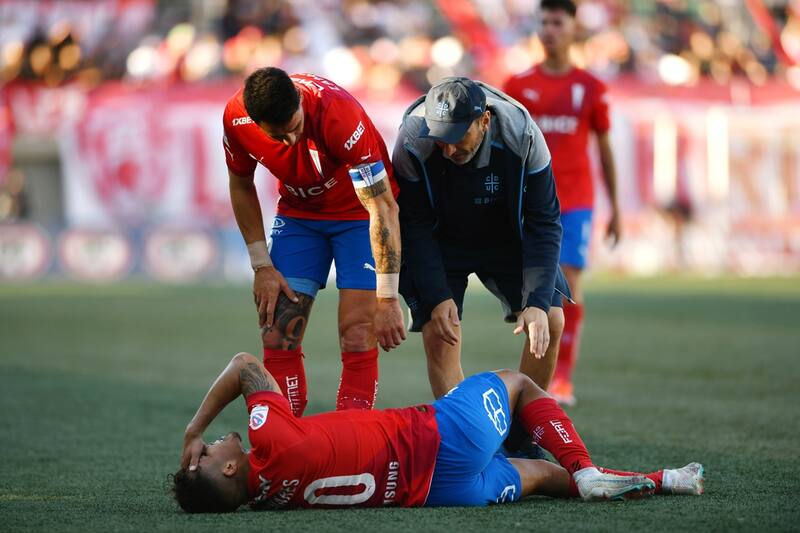 es uno de los jugadores que está cerca de al suspensión por tarjetas amarillas (Foto: Aton)