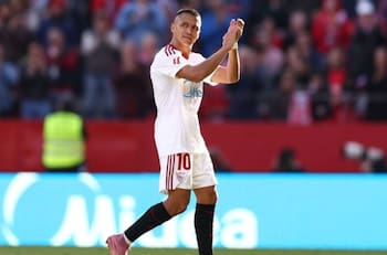 Alerta en el Sevilla de Alexis: problema con el avión obliga a cambiar el viaje a Mallorca