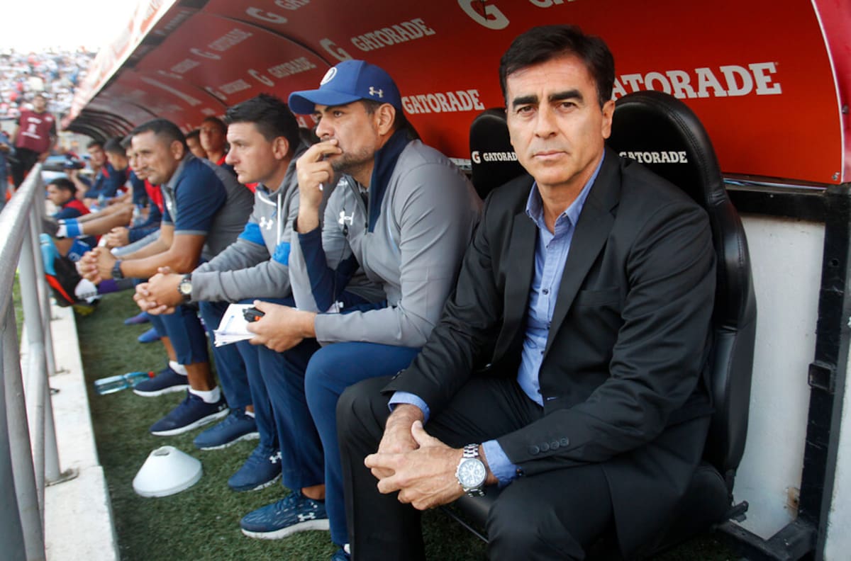 El once que prepara Gustavo Quinteros para enfrentar al Audax Italiano