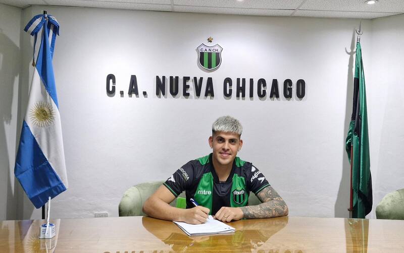 Brandon Cortés fue presentado como refuerzo de Nueva Chicago de Argentina.