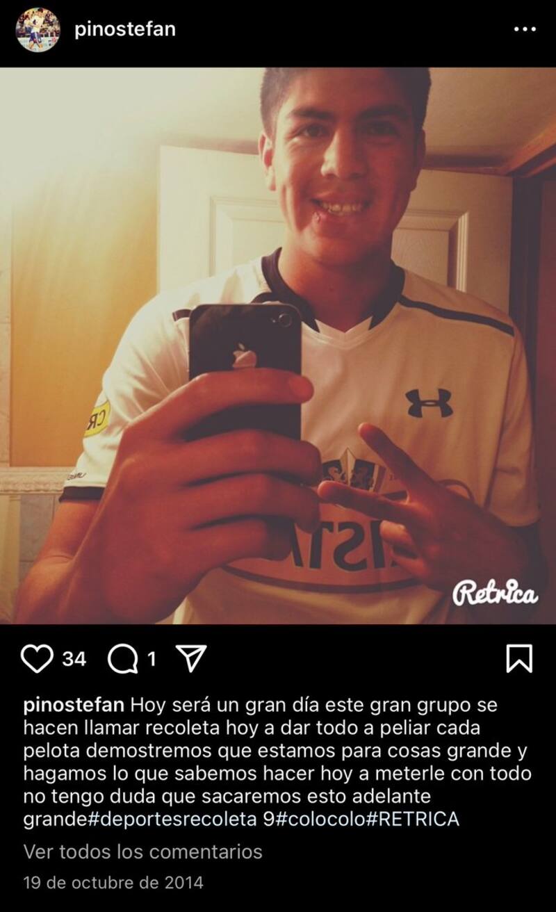 La publicación de Steffan Pino con la camiseta de Colo Colo que se hizo viral en redes sociales.