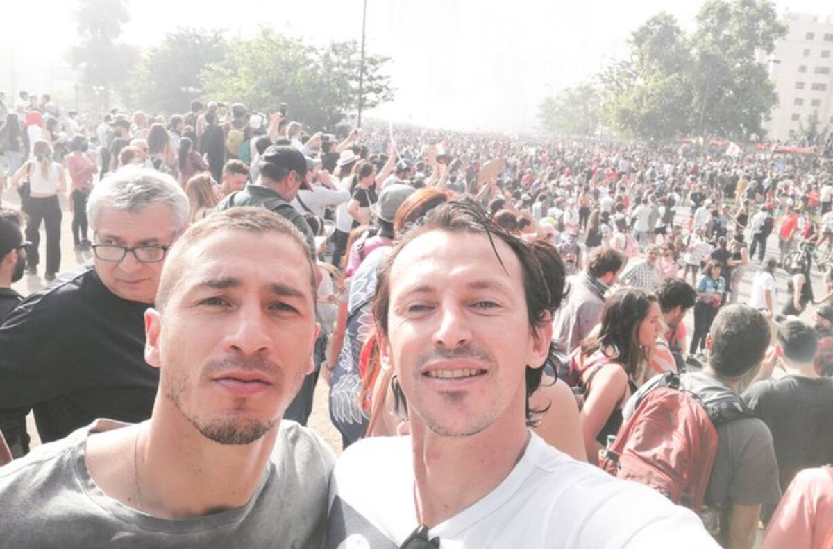 Carlos Carmona es captado marchando en Coquimbo