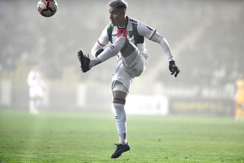 El central llegó a Deportes Concepción. Foto: Aton.