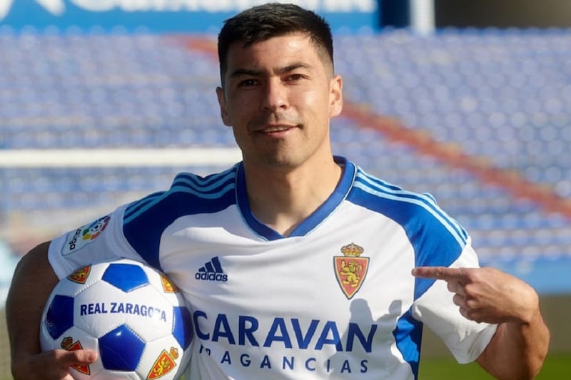 El formado en O'Higgins disputó 12 partidos en total en su préstamo en el Zaragonza en la temporada pasada.