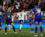 VIDEO | “El contacto de los dos jugadores es mínimo”: así actuó el VAR en el polémico gol de Colo Colo ante Everton