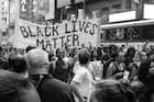 Efemérides de HOY 25 de mayo: se genera una impactante muerte que gatilla protestas en todo el mundo contra el racismo