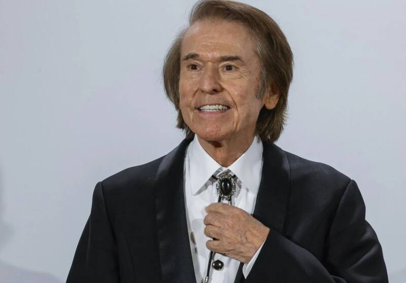 se encuentra internado por grave estado de salud.