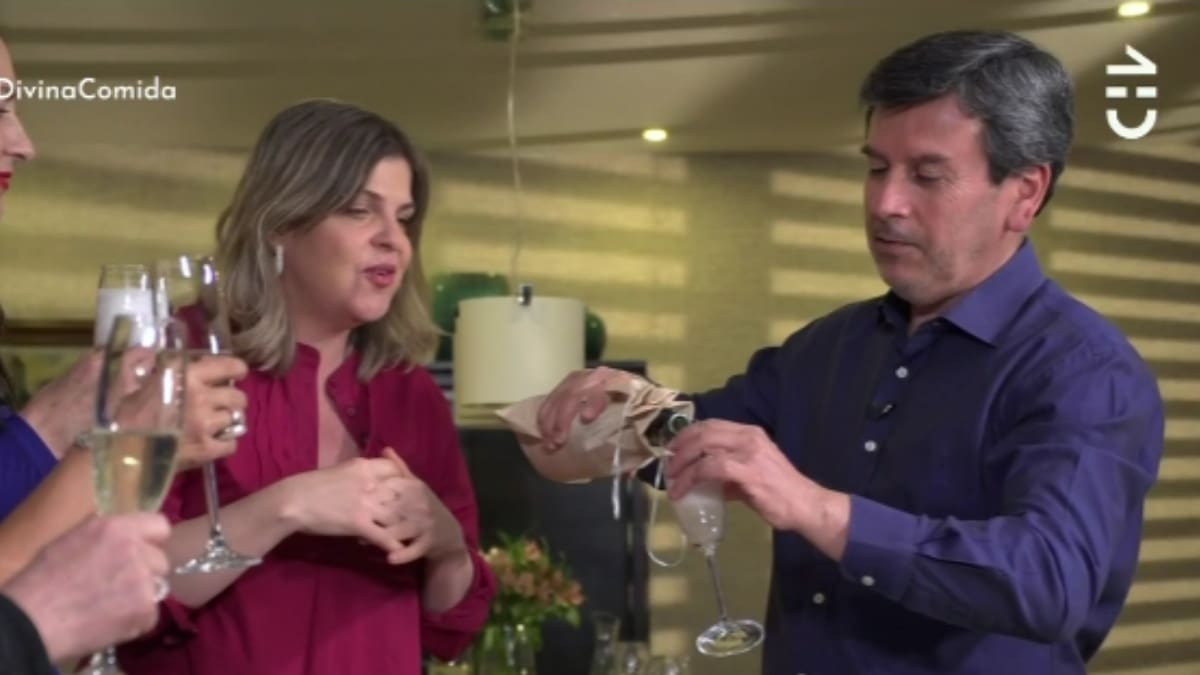 Es pariente de Pancha Merino: Aranzazú Yankovic presentó a su esposo, Guillermo Merino