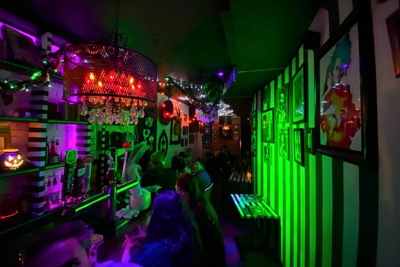 Restaurante temático se arriesga a cerrar sus puertas tras compleja crisis económica.