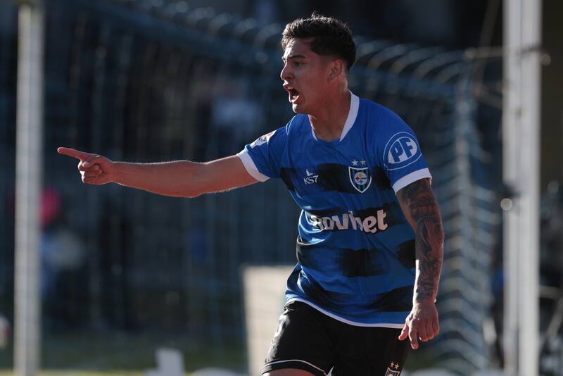 deja Huachipato y parte a Platense.