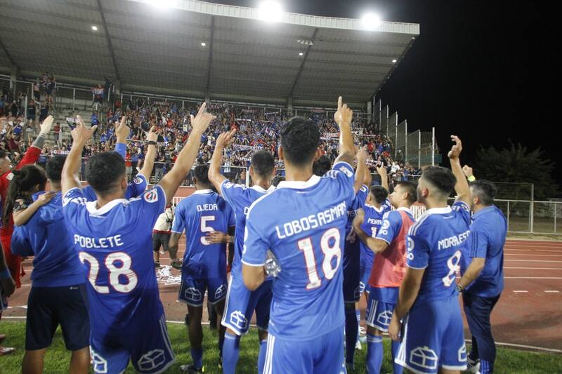 La U sigue a paso firme su andar en el Campeonato Nacional. Foto: Agencia Aton.