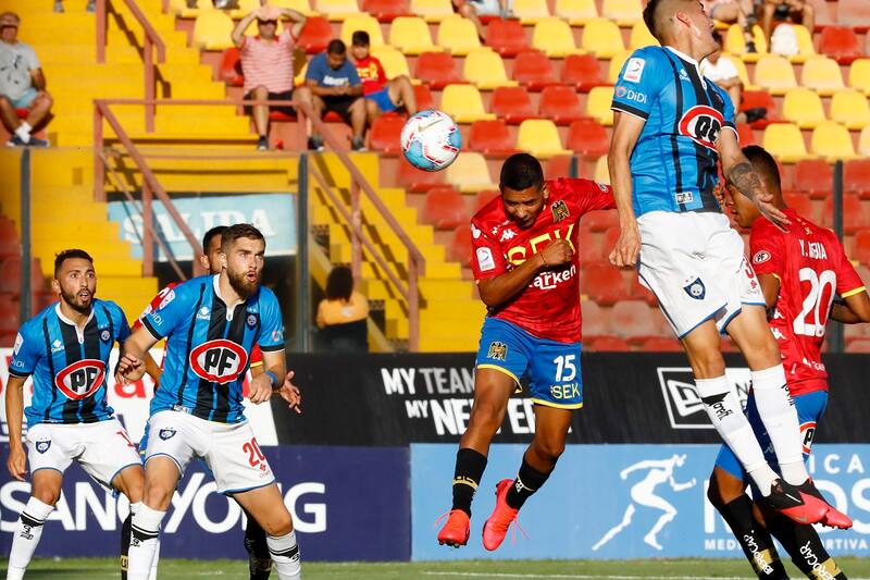 Futbol, Union Espanola vs Huachipato
Octava fecha, primera rueda Campeonato 2020.
El jugador de Union Espanola Palacios, centro, convierte un gol contra Huachipato durante el partido de primera division realizado en el estadio Santa Laura de Santiago, Chile.
15/03/2020
Martin Thomas/Photosport
Football, Union Espanola vs Huachipato
Eighth date Championship 2020.
Union Espanola's player Palacios, center, scores against Huachipato during the first division football match held at the Santta Laura stadium in Santiago, Chile.
15/03/2020
Martin Thomas/Photosport