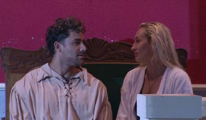 protagonizaron un romance de reality.