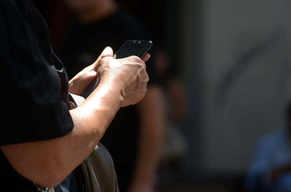 Bono Invierno: Gobierno alertó por estafa de SMS donde piden datos personales para cobrarlo
