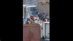 Padre no pudo despedir a hija en funeral: fue detenido por no portar permiso de desplazamiento