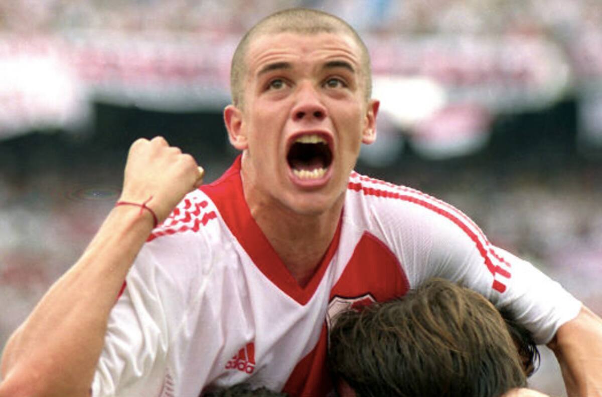 A 20 años del debut de D'Alessandro: Revive algunos de sus mejores goles en River