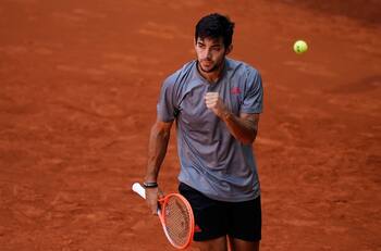 Cristian Garin avanzó en el Masters 1000 de Roma y ahora chocará ante Alexander Zverev