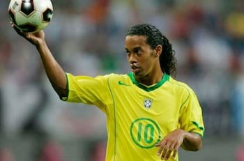 Ronaldinho realizará un clínica de fútbol en Chile