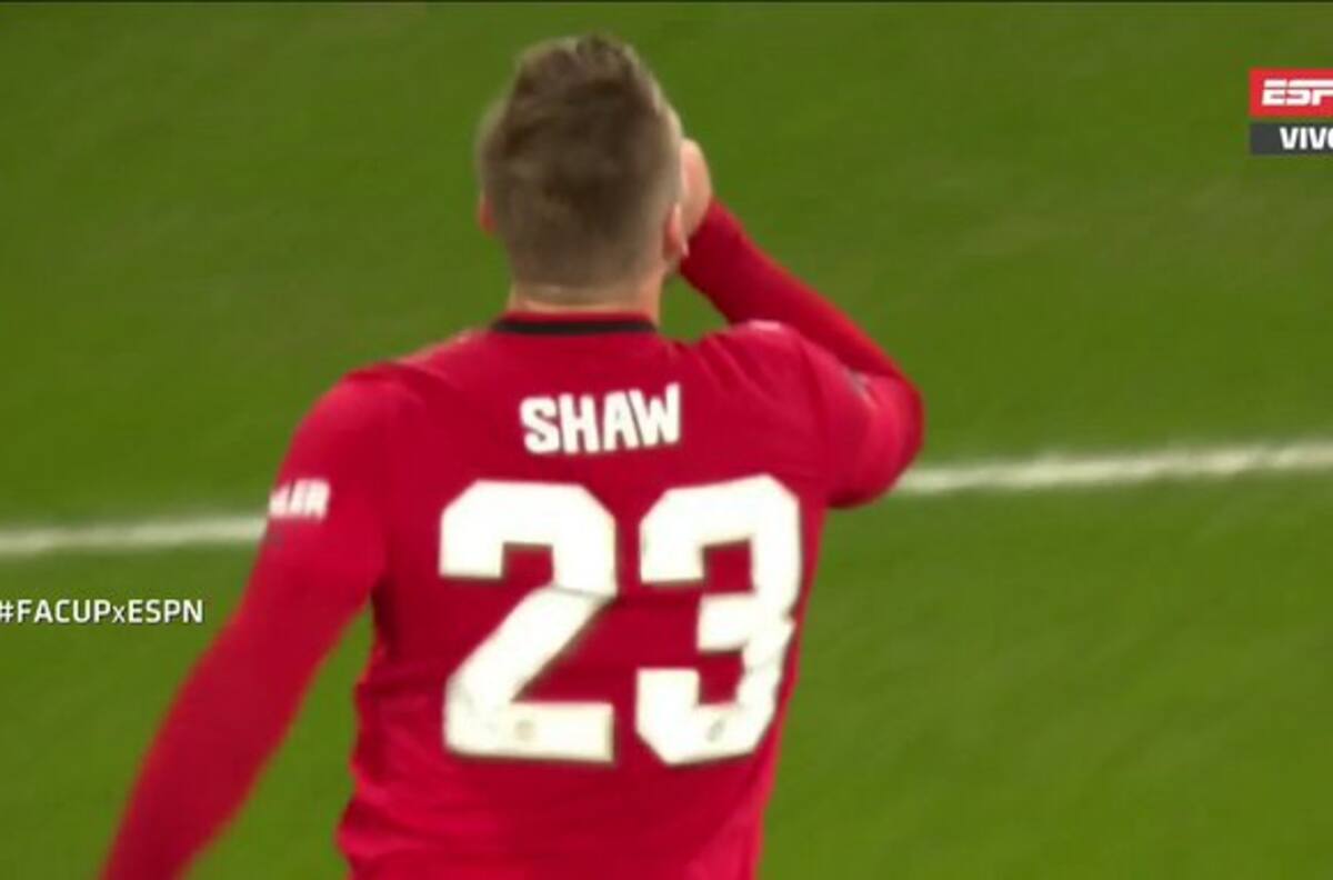 Con este golazo de Luke Shaw el United abrió la cuenta en la FA Cup
