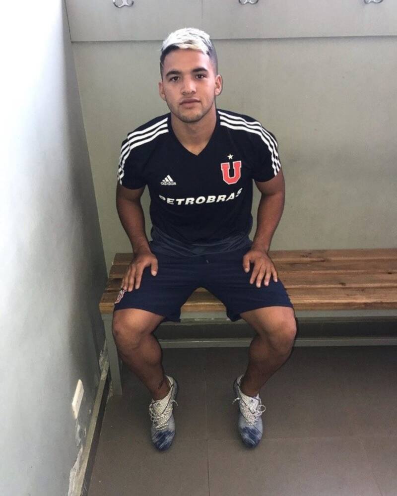 Jairo Vásquez con la camiseta de Universidad de Chile.
