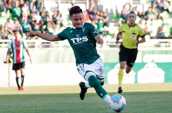 Jugador de Santiago Wanderers fue asaltado mientras entrenaba  en su casa