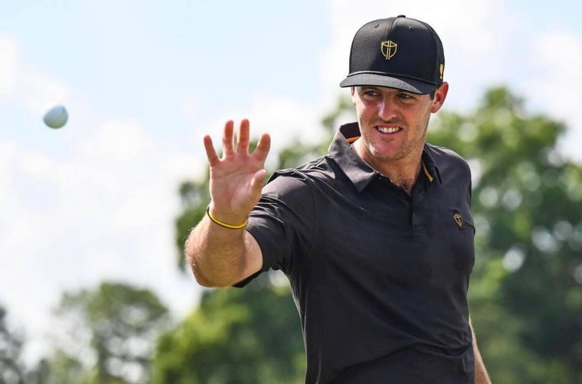 Frente a Clinton y Bush: Mito Pereira sumó un empate en la segunda jornada de la Presidents Cup