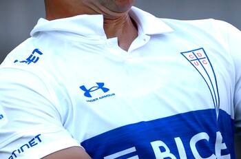 FOTOS | ¿Serán? Filtran las que serían las nuevas camisetas de Universidad Católica para 2024