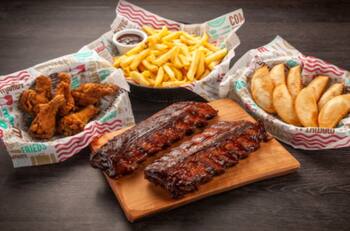 Este restaurante ubicado en Mall Plaza Vespucio es ideal para visitar entre semana: ofrece 50% de descuento pagando con Banco Estado