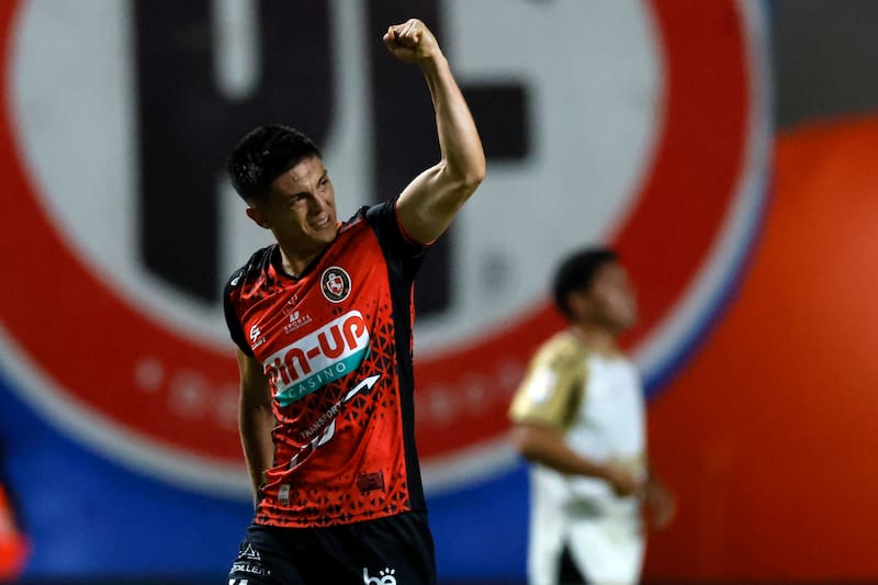 Ya son siete fichajes: Cobreloa se refuerza con un ex Colo Colo para ir por el ascenso en 2026. Foto: Aton