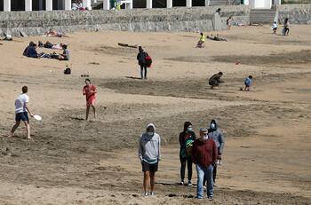 Buenas noticias en la V Región: Viña del Mar y Valparaíso salen de cuarentena